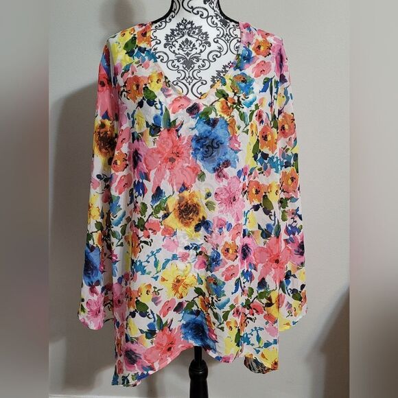 Beautiful floral 2X cover up Blouse - Picture 1 of 6
